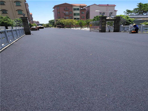 成都道路沥青的多元用途 瑞欣沥青的全景解读